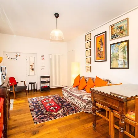 Della Regina Refined Flat Appartement Turin